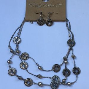 Silver toned necklace and earring set